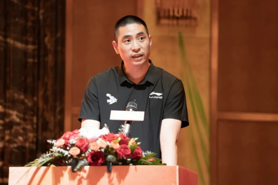 儿童如何在游戏中学习篮球技术_1