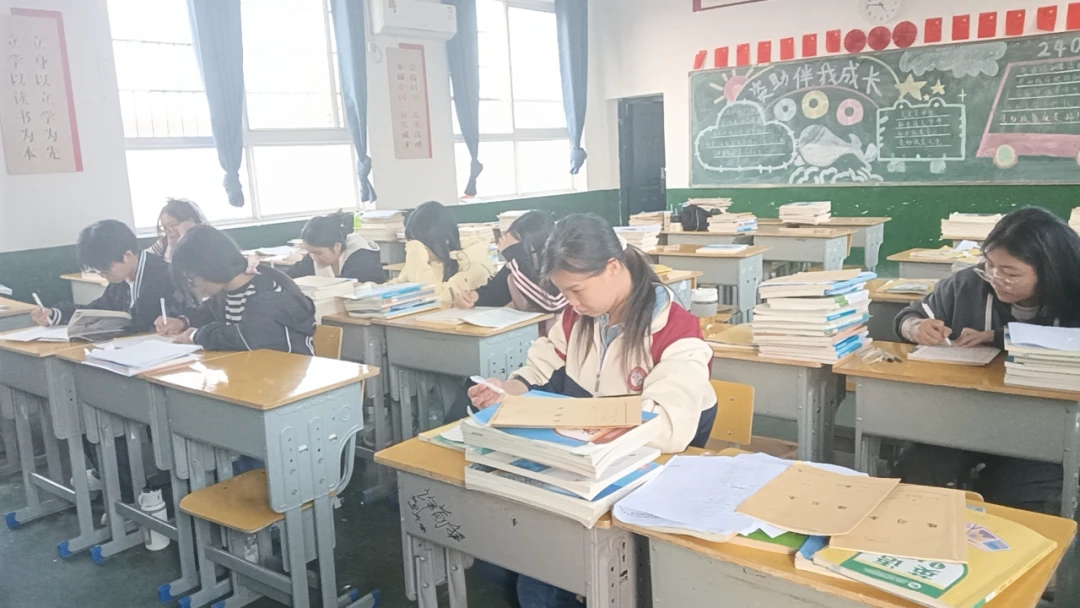 如何通过数据分析优化篮板训练效果?_0